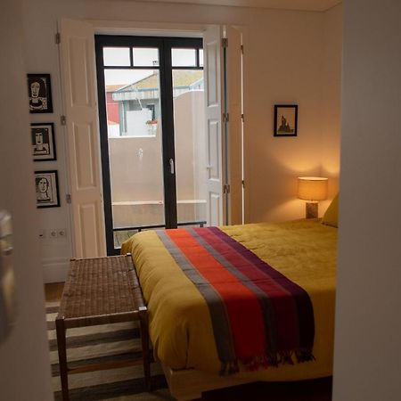 Spacious Studio W/ Balcony & Ac By Lovelystay Porto Exterior foto